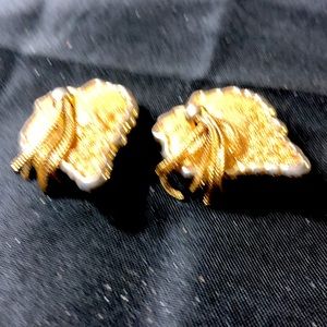 Vintage tassels. Leaf shaped clip on earrings